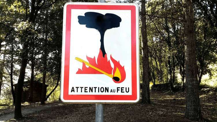 Panneau vigilance feu forêt © Ville de Haguenau