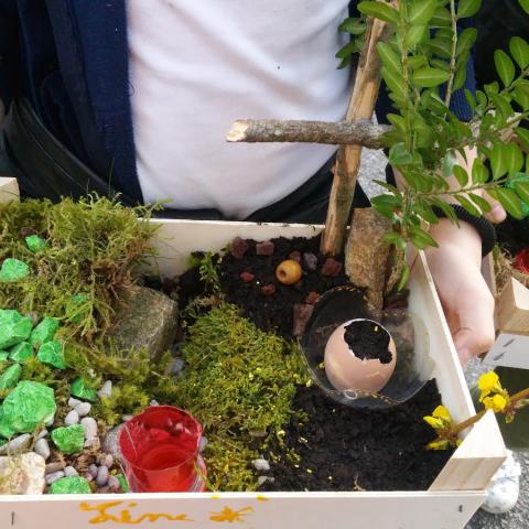 Garden and Easter nest in Alsace