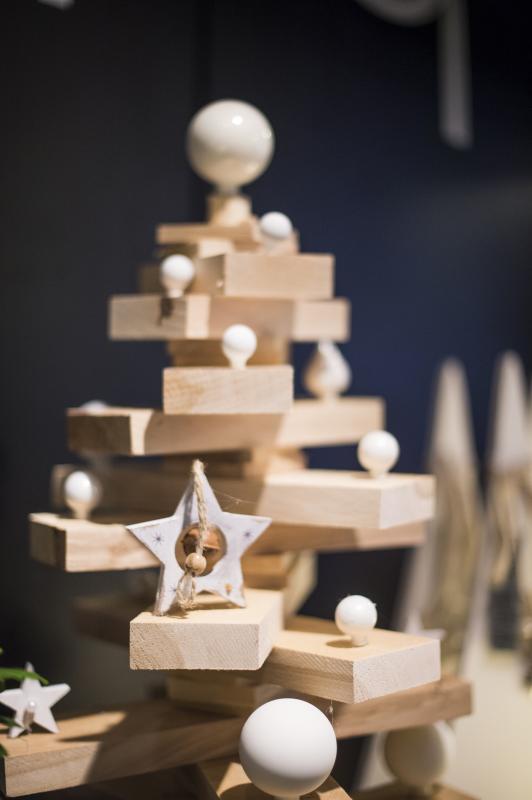 Sapin en bois - crédit Cyrille Fleckinger